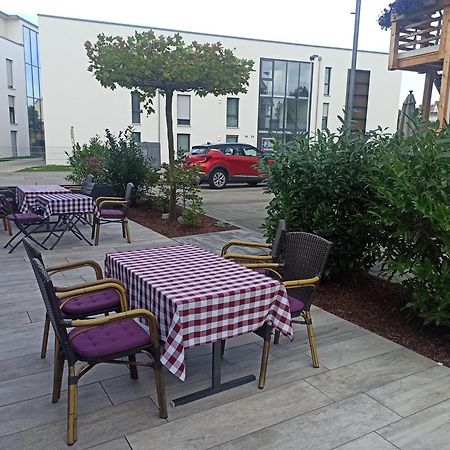 Hotel Gaestehaus Stock Zimmer Sahnehaeuble FDH Exterior photo